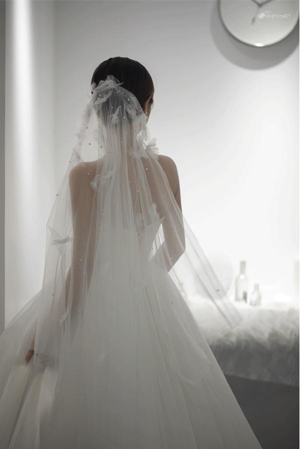 حجاب الزفاف GY العروس سوبر خرافية مصنوعة يدويًا لؤلؤة لؤلؤة مزدوجة غزل ناعم مع مشط السيدات المجوهرات الرومانسية