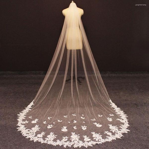 Voiles de mariée Images réelles Voile de mariage en dentelle Belle Tulle doux 3M / 10 pieds de long avec peigne Cathédrale ivoire blanche pour la mariée