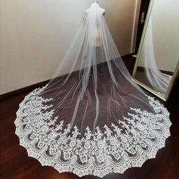 Bridal Veils Real Pos Cathedral Lace Wedding Veil 3 meter lang Laag Laag Wit ivoor met Comb Accessoires Welon 2023