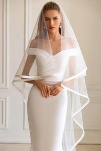 Voiles de mariée ruban de satin mariage 2023 longueur de thé deux couches avec peigne voile fête mariée femmes accessoire de cheveux