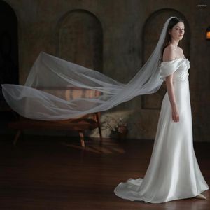 Bridal Veils V862 Luxueuze bruiloft Kathedraal Veil Een-laag tule Pearls Long White Brides Women Huwelijkaccessoires