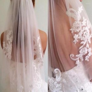 Voiles de mariée blanc ivoire en stock court une couche longueur du bout des doigts strass appliqué voile de mariage avec comb269B