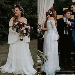Mariage Bridal Boho Country Robes Robe à manches longues en dentelle à l'épaule Made de taille plus taille en tulle une ligne Vestido de Novia Beach 403