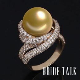 Bruid Talk Modemerk Women Pearl Ring Cubic Zirconia Twisted Lines Luxe vingerringen Elegante sieraden voor bruiloftsfeest 240411