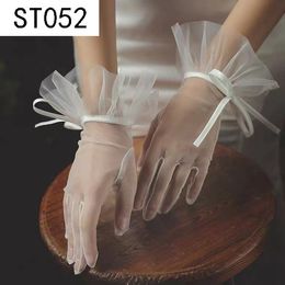 Gants de mariage de la mariée accessoires de robe de mariée en dentelle de perle de perle satin courts gants de mariée