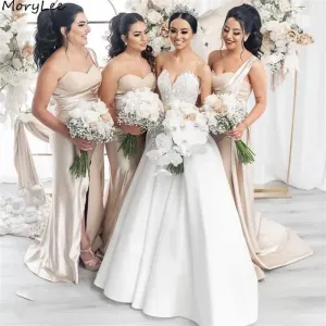 Bruidsmeisje 2023 Champagne -jurken Satin One Shoulder Mermaid Floor Lengte strand Plus Maat Wedding Guestjurken op maat gemaakte formele avondkleding