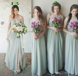 Bruidsmeisje One Chiffon Mint -jurken Groene schoudervloer Lengte Ruches A Line Beach Plus Size Wedding Guestjurken op maat gemaakte formele avondkleding