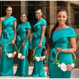 Bruidsmeisje maat jager plus groene jurken mouwloze een schouder vloer lengte zeemeermin op maat gemaakte Afrikaanse bruidsmeisje jurk landelijke bruiloftsfeest vestido