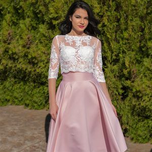 Vestido de dama de honor para invitados de boda Batas de damas de honor Apliques de encaje transparente Crop Top Medias mangas Dos piezas Vestidos de fiesta formales Hasta la rodilla Personalizado