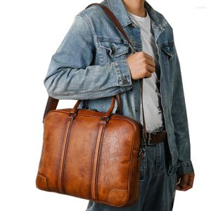 Aktetassen zakenmannen echte lederen handtassen 15,6 inch laptop aktetas mannelijke reismessenger bags cowhide heren crossbody schoudertas