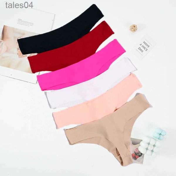 Calzoncillos Bragas Seda caliente Mujeres atractivas Tangas Tanga Bragas sin costuras Señoras de talle bajo T-back Lencería transpirable Color sólido Ropa interior femenina YQ240218