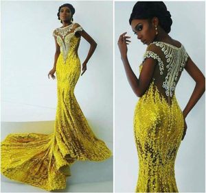 Vestidos de graduación de Sermaid de encaje amarillo brillante para África Mujeres 2016 Apliques Beads Vestidos nocturnos Train Vestidos de fiesta de fiesta de niña negra9257837