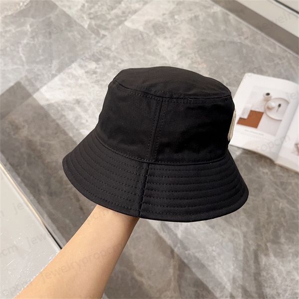 Brim Designer Caps Fashion Beach Outdoor Summer larges Sunshade Bucket Hats Hats pour Gorras Femmes Men 3 Couleurs S