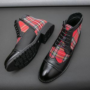 Britse enkellaarzen retro pu ing plaid Brock veter mode casual straatfeestje alledaagse all-match mannen schoenen AD001