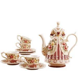 Juego de tazas de café de cerámica elegante británico creativo hermoso vestido de princesa hermosa tetera de porcelana regalo de boda