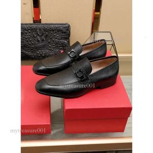 Zapatos británicos Feragamo Mocasines de diseñador de alta calidad Zapatos de vestir para conducir Hombres Casual Cómodo Traje de boda para fiesta Marca Slip On Calzado Tamaño FERAGAMO 38-44 821