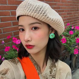 British rétro béret femelle été mince section japonaise Hollow Houstable Version coréenne du chapeau peintre tricoté sauvage femelle 240517
