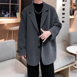 Blazers de style britannique Men de loisirs TRENDY Vestes de costume en vrac mâle Rétro Daily Ins Streetwear All-Match Simple Korean Suit-tops 240408