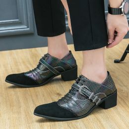 Men de estilo británico Diseñadores de lujo zapatos de vestir Oxfords Genuine Leather Italian Formal Zapatos Hombre Classic Black High Heel
