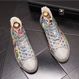 Estilo británico Nuevo diseñador de moda zapatillas de deporte de altura diamante de diamantes de lujo de lujo zapatos de cristal de la fiesta de la fiesta de la fiesta D162