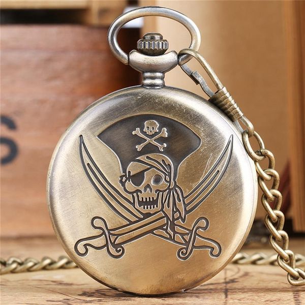 Bronce Piratas clásicos del diseño del cráneo Relojes de bolsillo Steampunk Reloj de cuarzo Collar Cadena Regalos Hombres Mujeres Kids222q