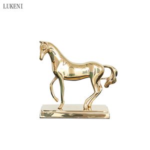 Artesanías de bronce Horse to Success gabinete de vino joyería estudio librería decoración de oficina 210414