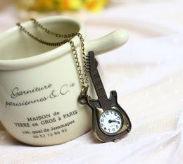 Bronzen Gitaar Vintage Zakhorloge Ketting Horloge/Trui Ketting Horloge Muur Horloge/Cartoon Horloge Studenten Tafel