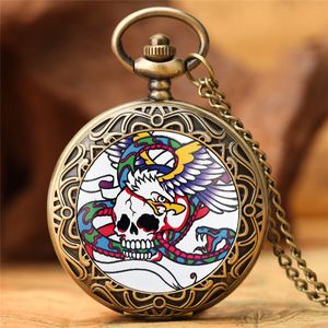 Bronzen Pocket Watch Schedel Eagle Patroon Legering Case Quartz Analoge Horloges voor Mannen Dames Lange Ketting Retro Timepiece Klok