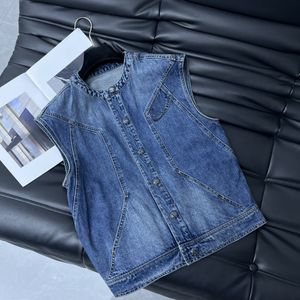 Ensemble de denim de gilet broche, élégant et à la mode