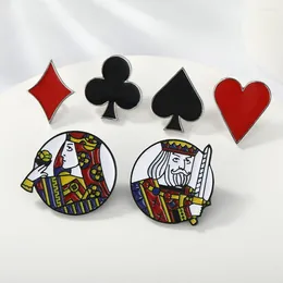 Broches 100pcs insignias de pin de póker al por mayor clubes de esmalte alfiladores de palas traje broszka para ropa paquete de metal broche broche