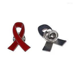 Broches 10 stuks rood lint pin emaille reversspeldjes voor het verhogen van HIV-bewustzijn en hartdruppel