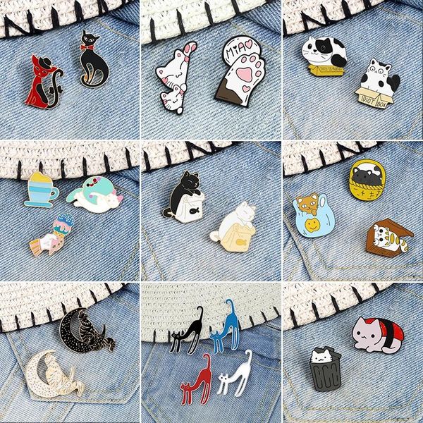 Broches 2-4 pièces Couple chat broche ensemble noir blanc Kitty avec sac de poisson séché émail broche sorcière CrescentCat dessin animé rose pattes Badge bijoux