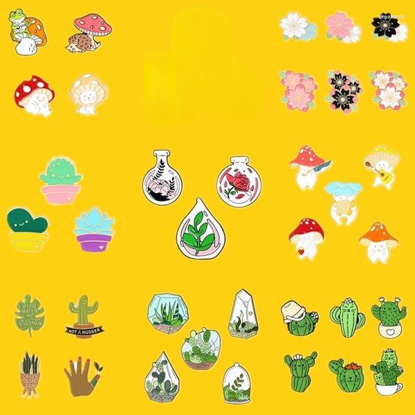 Broches 2-6 pièces/ensemble personnalisé plante émail épinglettes mignon pour femmes hommes Cactus champignon broche sac métal Badge bijoux cadeau en gros