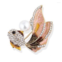 Broches 2 couleurs mignon couleur poisson rouge broche mode perle poisson strass mer Animal fête bureau broches cadeaux