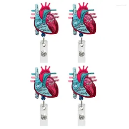 BROOCHES 4PCS Heart Thème Badge Reel for Healthcare Trearcs Nursing Nom-Nouse Holder