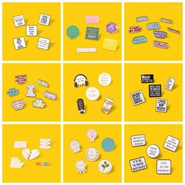 Broches 5-6pcs/sets zin email pin comfort aanmoedigen Woorden muziekliefhebber badge accessoires backpack cadeau voor vrienden sieraden
