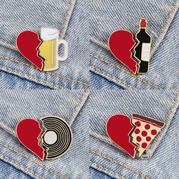 Broches 9 stijlen hart broche set 2pcs/set cartoon email pinnen voor paar vrienden bierbeker pizza earth badge tas denim sieraden cadeau