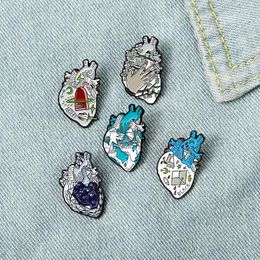 Broches anatomie hart emaille revers pin kasteel gletsjer mineraal voor artsen cartoon orgel pinnen badge metaal sieraden cadeau groothandel