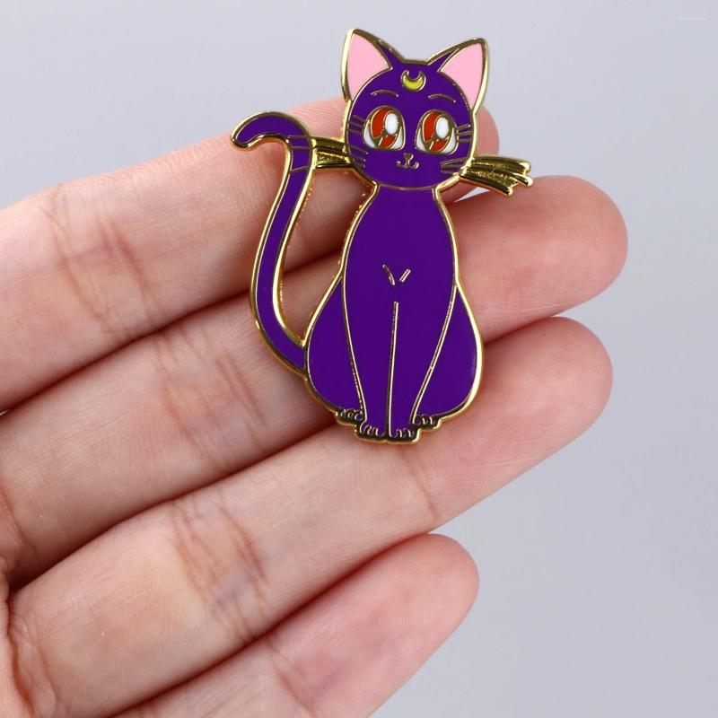 Brooches Anime Cute Animals Enamel Pins Cartoon Brooch Clothes Backpack Lapel Badges Fashion Jewelry Accessories For Friends Gifts