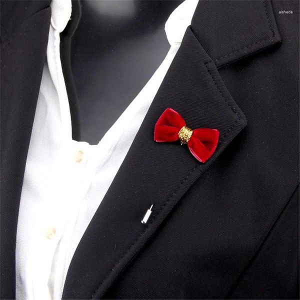 Broches Hermosa solapa 8 colores Arco-Nudo Pin Stick Boutonniere hecho a mano Broche de boda Pines Hombres Mujeres Accesorios de fiesta geniales