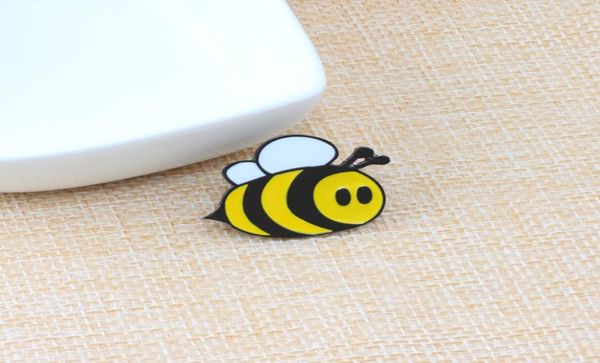 Broches Black Abees Insecte Fashion JewelryBrooches Fashion Brooches Cartoon Migne Bee Fly Insect Brooch Kids Girls Clothes Accessor2547356