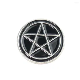 Broches zwarte pentagram broche satan lucifer demon hekserij pin pentacle badge kraag gothic revers tas backpack vrouw man sieraden cadeau