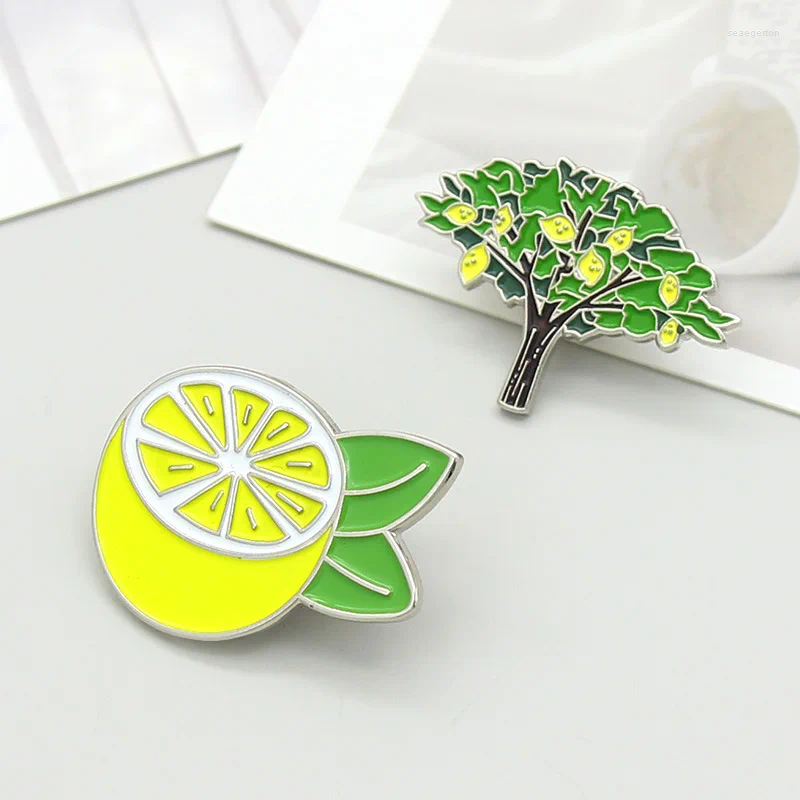 Brooches Cartoon Fashionable Fruit Lemon Brooch Creative Of The Tree Full Lemons Green And Yellow With Badges Clothing Accessories