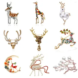 Broches kerst hert schattige elanden rendier sika giraffe dieren pin vrouwen mannen mode sieraden jaar cadeau kleding jas broche