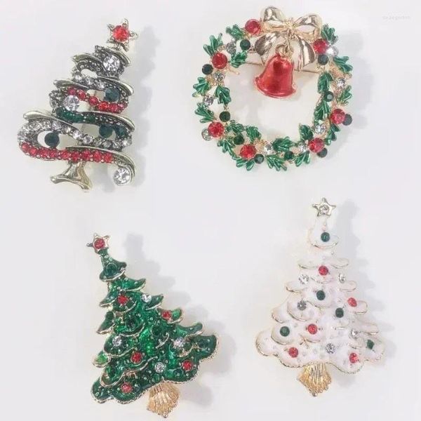 Broches arbre de noël année dessin animé mignon petit cadeau manteau sac accessoires goutte d'huile épingles de poitrine bijoux Surprise