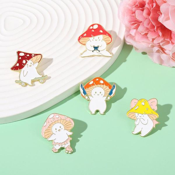 Broches créatif dessin animé Animal émail broche mignon champignon série drôle jouer papillon couteau broche mode bijoux cadeau pour enfant et ami