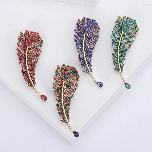 Broches créatives à la mode exquise exquise conception de plumes personnalisées broch féminin vestimentaire de la fête de la fête des épingles