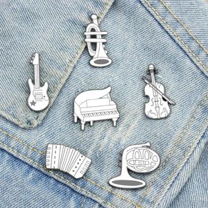 Broches instruments de musique créatifs épingles en émail guitare piano violon broche blanche sac mignon vêtements badges bijoux musicien étudiant cadeaux