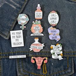 Broches Broche d'orgue créatif pour chapeau Fun Cartoon English Sentences courtes Badge Metal Badge Accessoires Femmes
