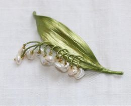 Broches CSxjd Hoge Kwaliteit Koper Natuurlijke Parel Calla Lelie Vallei Lelies Broche Vintage Sjaals Gesp Accessoires